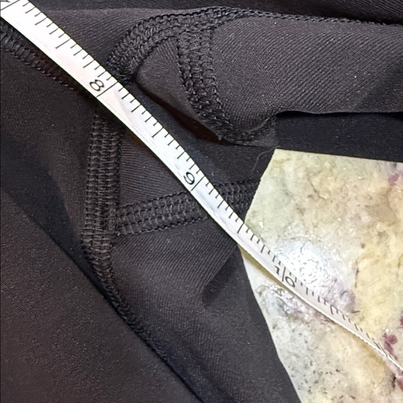 Lululemon Women’s Pace Rival Crop Black Size 4 - Picture 8 of 9